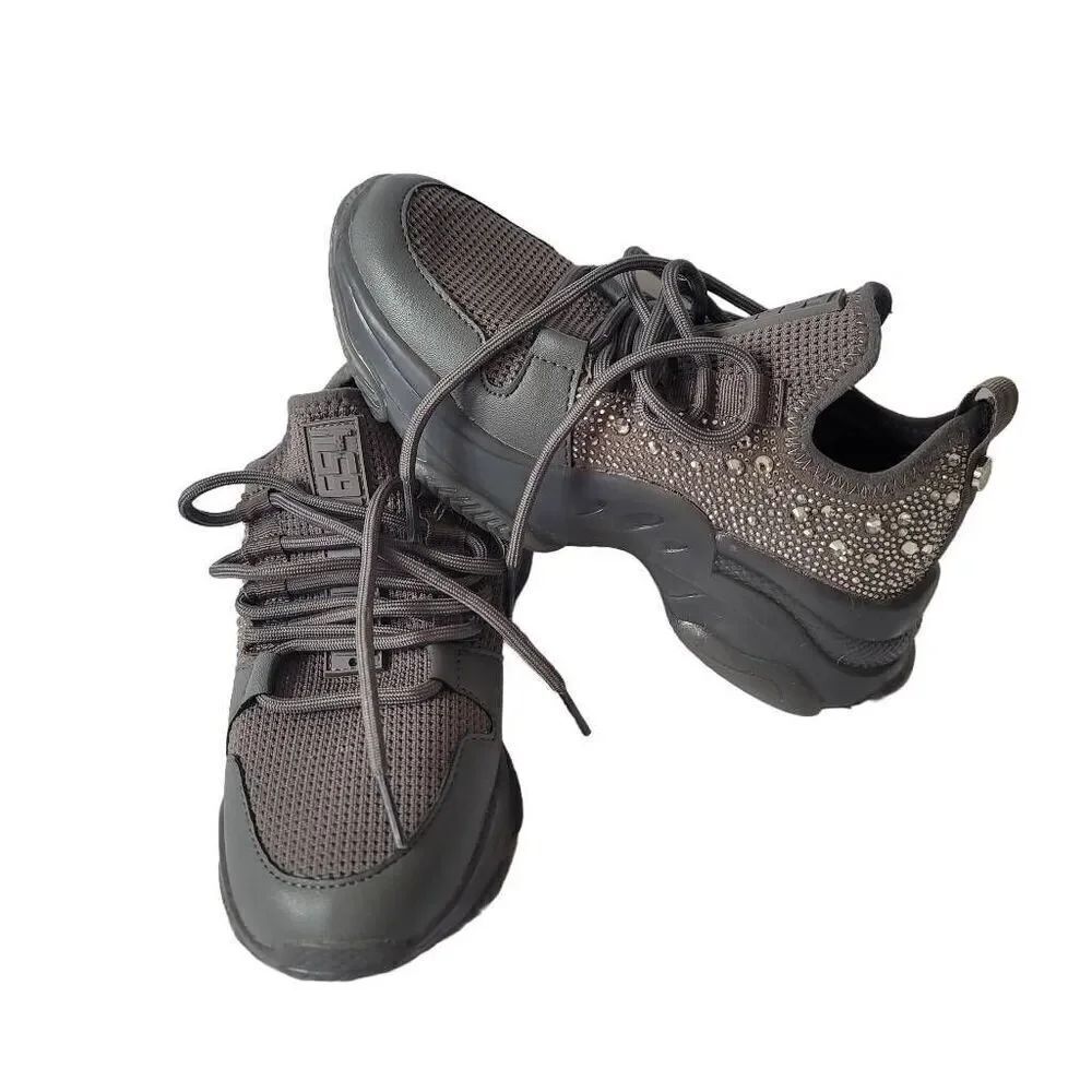 Steve Madden Womens Sz 6.5M gray embellished Lesly athletic sneakers